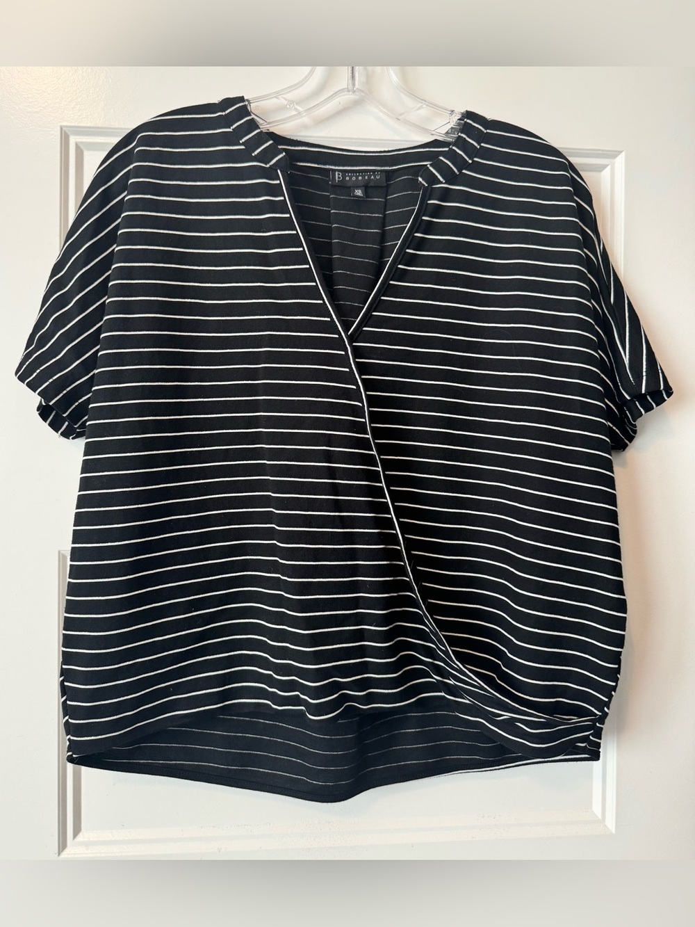 Bobeau Black & White Striped Faux Wrap Top XS Athleisure Yoga